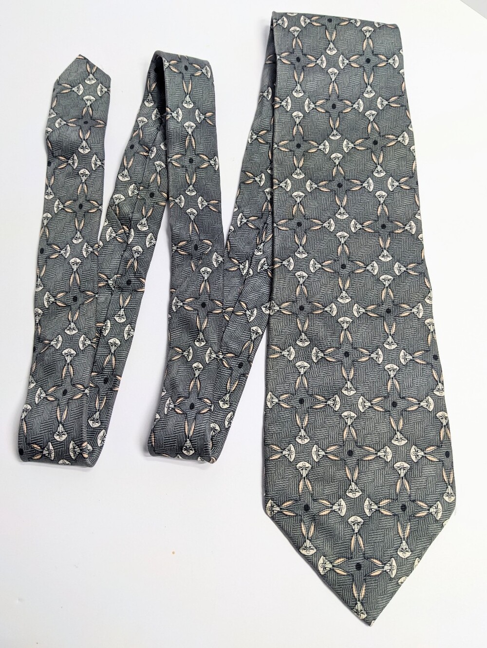 Bugs Bunny Vintage Necktie, Warner Bros Studio, 100% Silk, Abstract Geometric